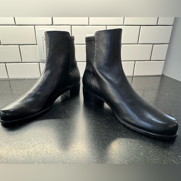 Stuart Weitzman EASYON RESERVE bootie Black leather Sz 7 NEW - Picture 11 of 13